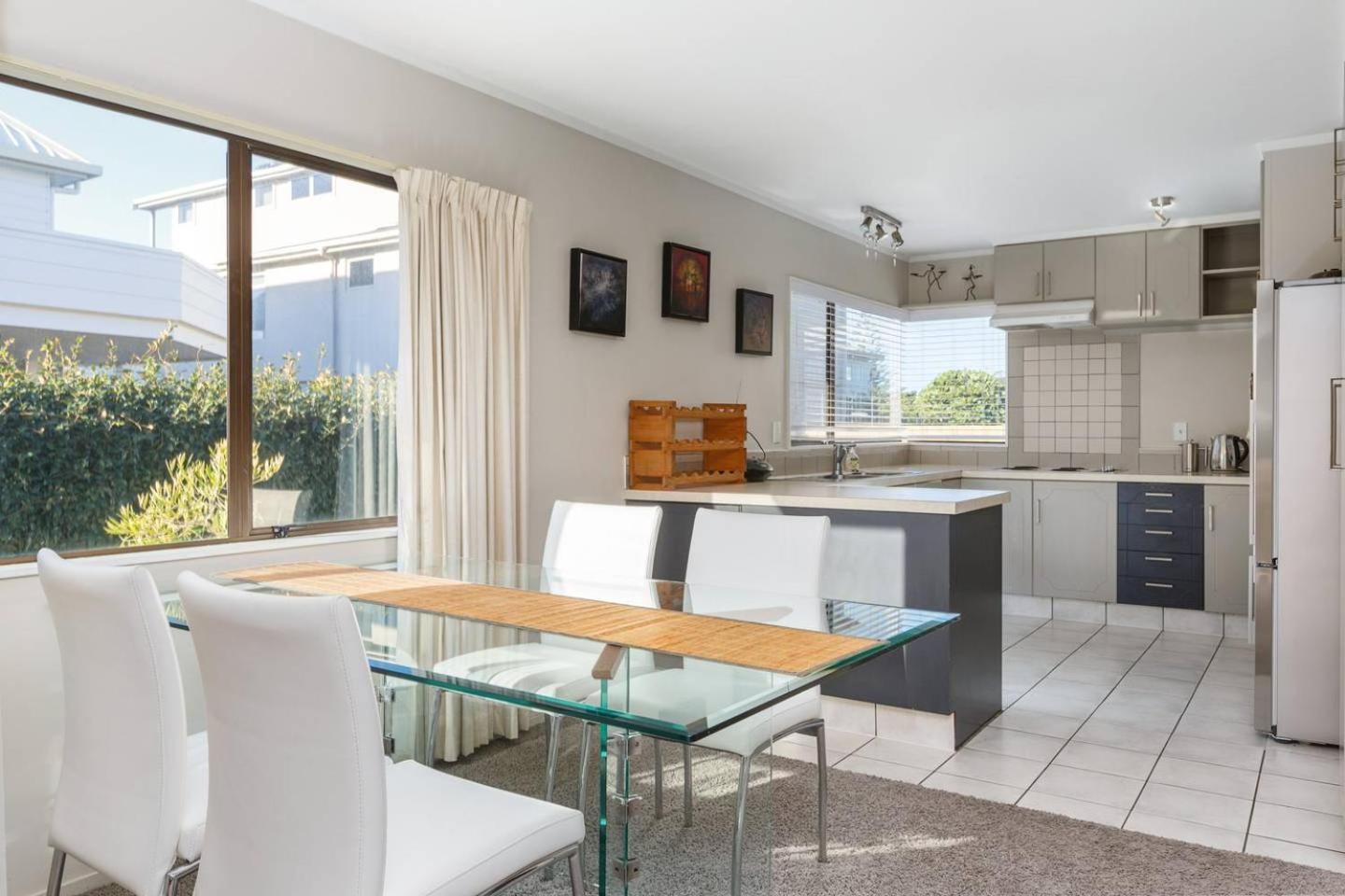 Ocean Beach Getaway Mount Maunganui Exterior photo